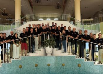 Presidente do Grupo Zucatelli participa de encontro de concessionárias Fiat na Jamaica